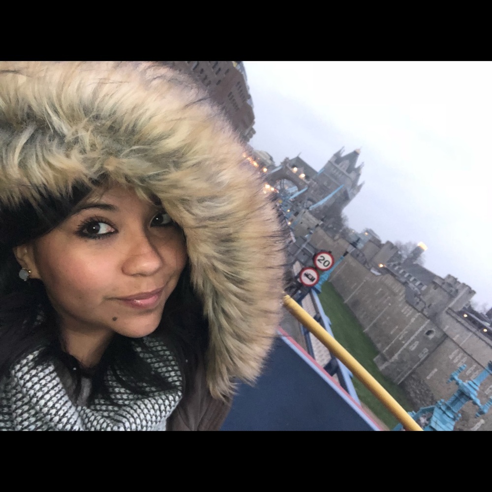 Meet your Posher, Toana